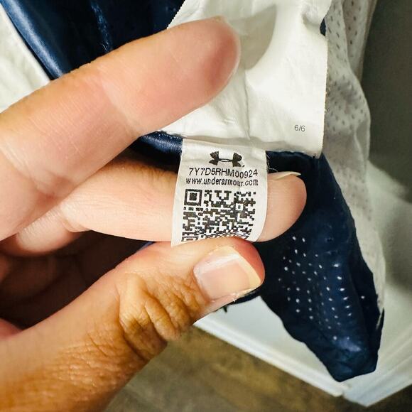 Under Armour Mens Sportstyle Windbreaker Running Lightweight Zip Up Jacket SizeL - Picture 9 of 10